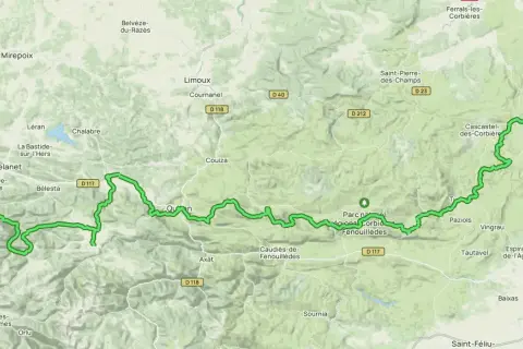 Carte du sentier cathare, montrant les étapes à travers les Pyrénées-Orientales et l'Aude, de Montségur à Sigean.