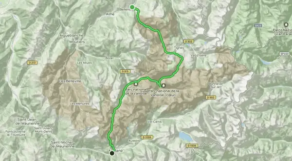 Carte d'une traversée de la Vanoise, montrant la route verte traversant le parc national, de Modane à Bellent.
