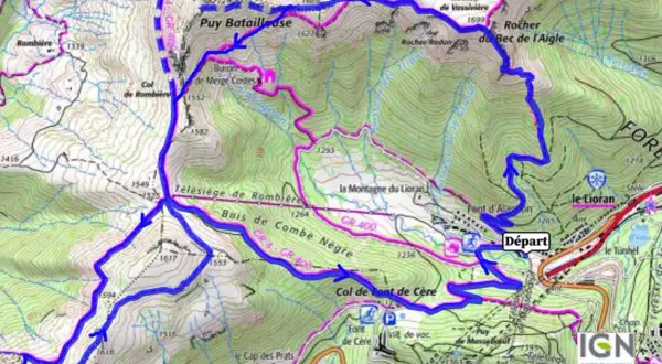 Carte IGN du Cantal : itinéraire de randonnée passant par le Puy Griou, le Téton de Vénus et le Col de Cère.